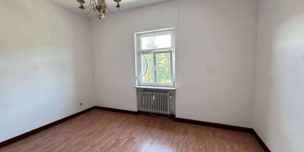Etagenwohnung Baden-Baden Baden - 2 Zimmer, 63 m&sup2;, 700&euro; | Angebot:27316322
