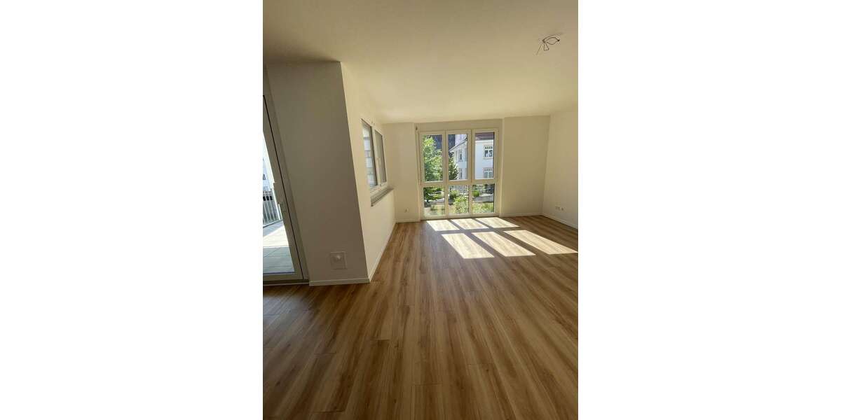 Etagenwohnung Gernsbach - 4 Zimmer, 127 m&sup2;, 1.334&euro; | Angebot:27310364