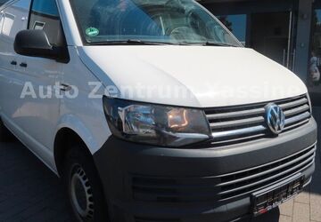 VW T6 Transporter 302.000 km 7.100 &euro; Bühl-Vimbuch 77815