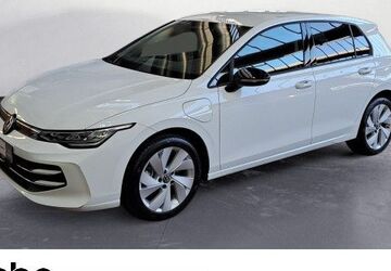VW Golf 12.308 km 30.360 &euro; Ettlingen 76275