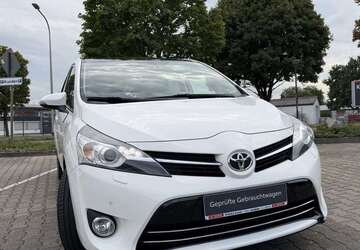 Toyota Verso 136.375 km 12.973 &euro; Achern 77855