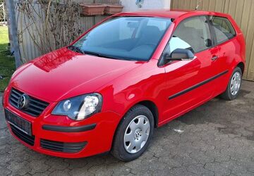VW Polo 201.700 km 1.100 &euro; Steinmauern 76479