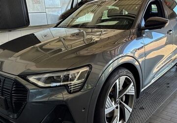 Audi e-tron 34.093 km 40.900 &euro; Ettlingen 76275