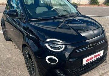 Fiat 500e 31.900 km 20.990 &euro; Rastatt 76437