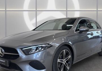 Mercedes-Benz A 180 9.900 km 32.880 &euro; Baden-Baden 76532