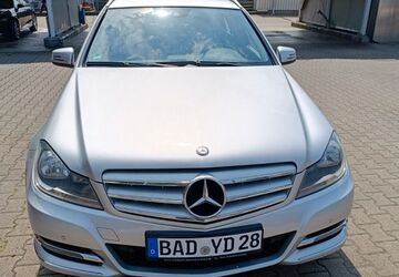 Mercedes-Benz 200 190.000 km 6.700 &euro; Baden-Baden 76530