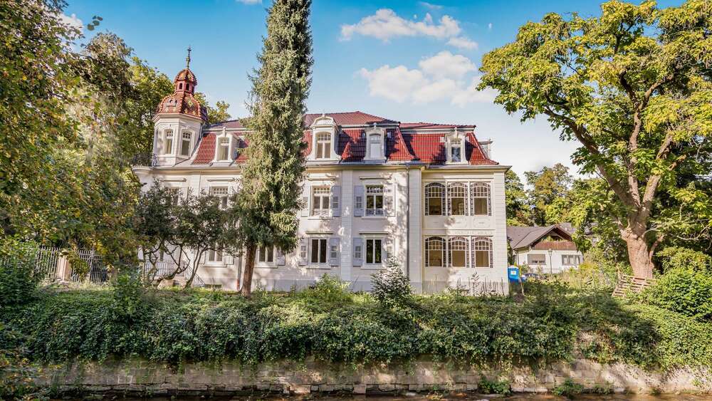 Etagenwohnung Baden-Baden Baden - 4 Zimmer, 173 m&sup2;, 2.770&euro; | Angebot:27097703