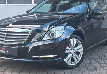 Mercedes-Benz E 220 227.300 km 8.990 &euro; Baden-Württemberg - Leingarten 74211