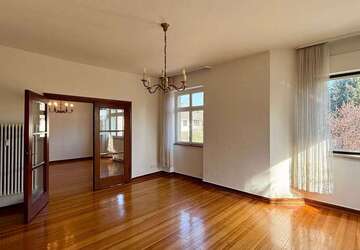 Wohnung Bühl - 3 Zimmer, 97 m&sup2;, 1.140&euro; | Angebot:27018980