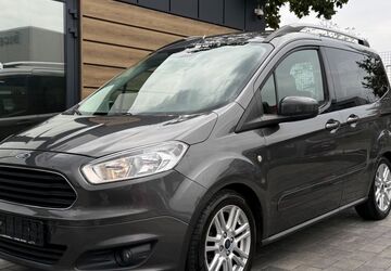 Ford Tourneo Courier 163.000 km 6.490 &euro; Baden-Württemberg - Nagold 72202