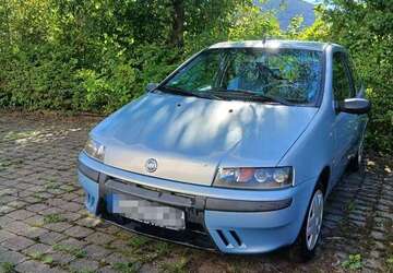 Fiat Punto 151.504 km 800 &euro; Bad Wildbad 75323
