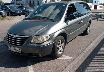 Chrysler Grand Voyager 311.000 km 1.699 &euro; Baden-Württemberg - Sachsenheim 74343