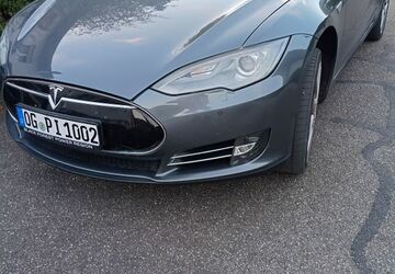 Tesla Model S 293.000 km 17.999 &euro; Ottersweier 77833